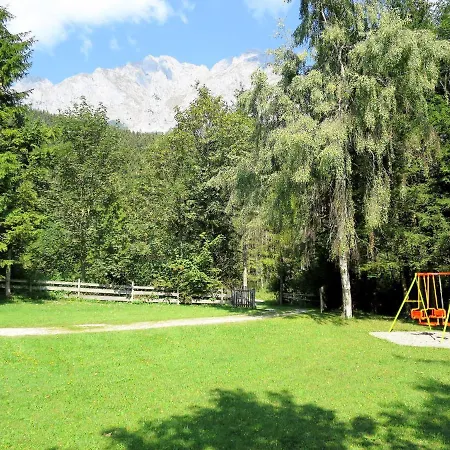 בית נופש Gruene Oase By Interhome *