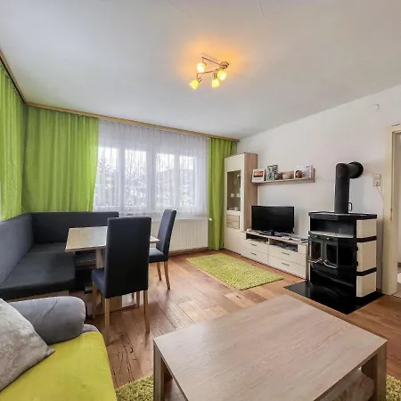 בית נופש Gruene Oase By Interhome סנט מרטין אם טננגבירגה